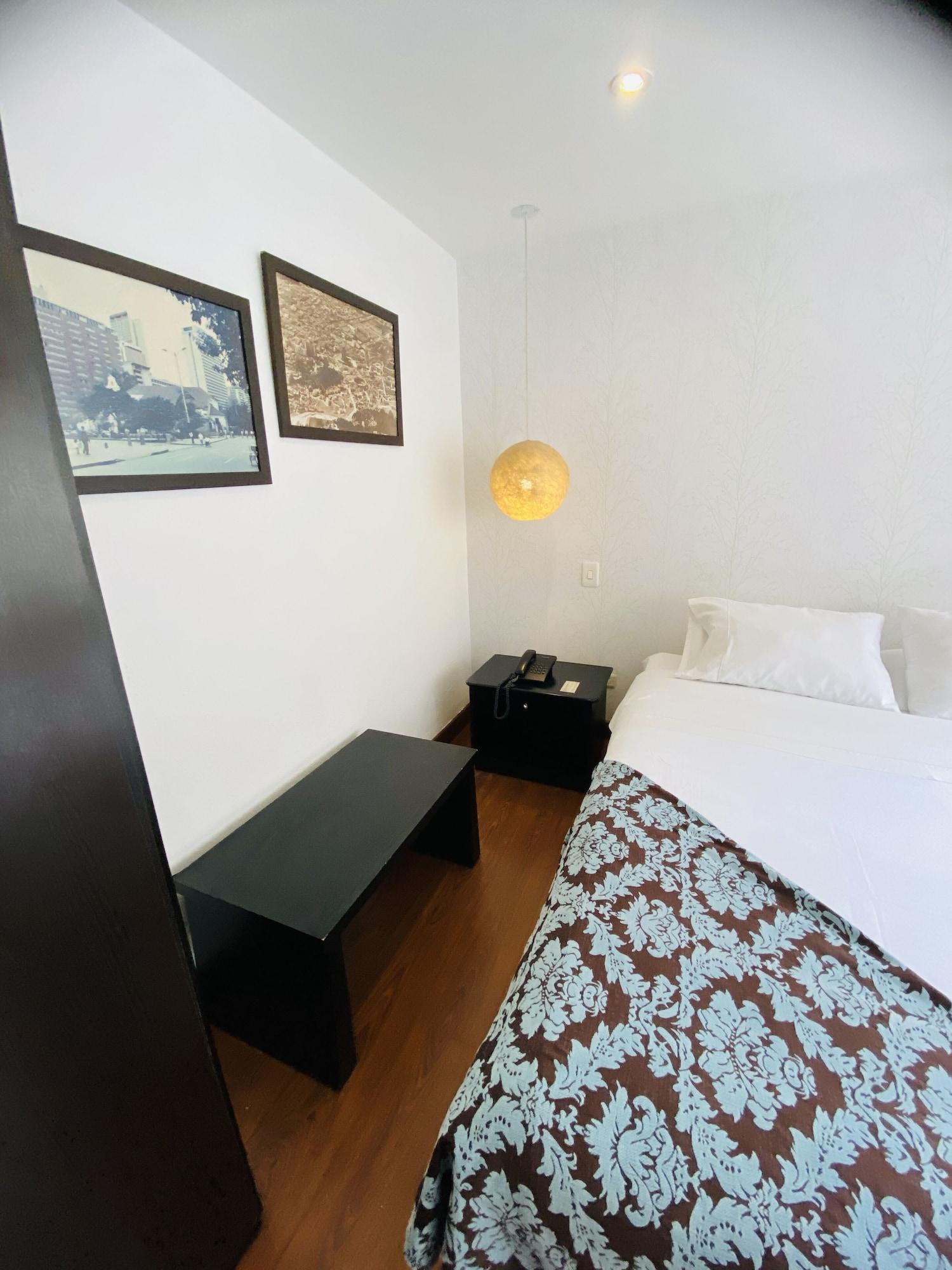 Hotel Retiro 84 By Mij Bogota Exterior photo